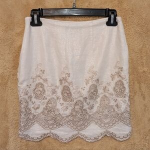 Ann Taylor Cream and Tan Lace Mini Skirt